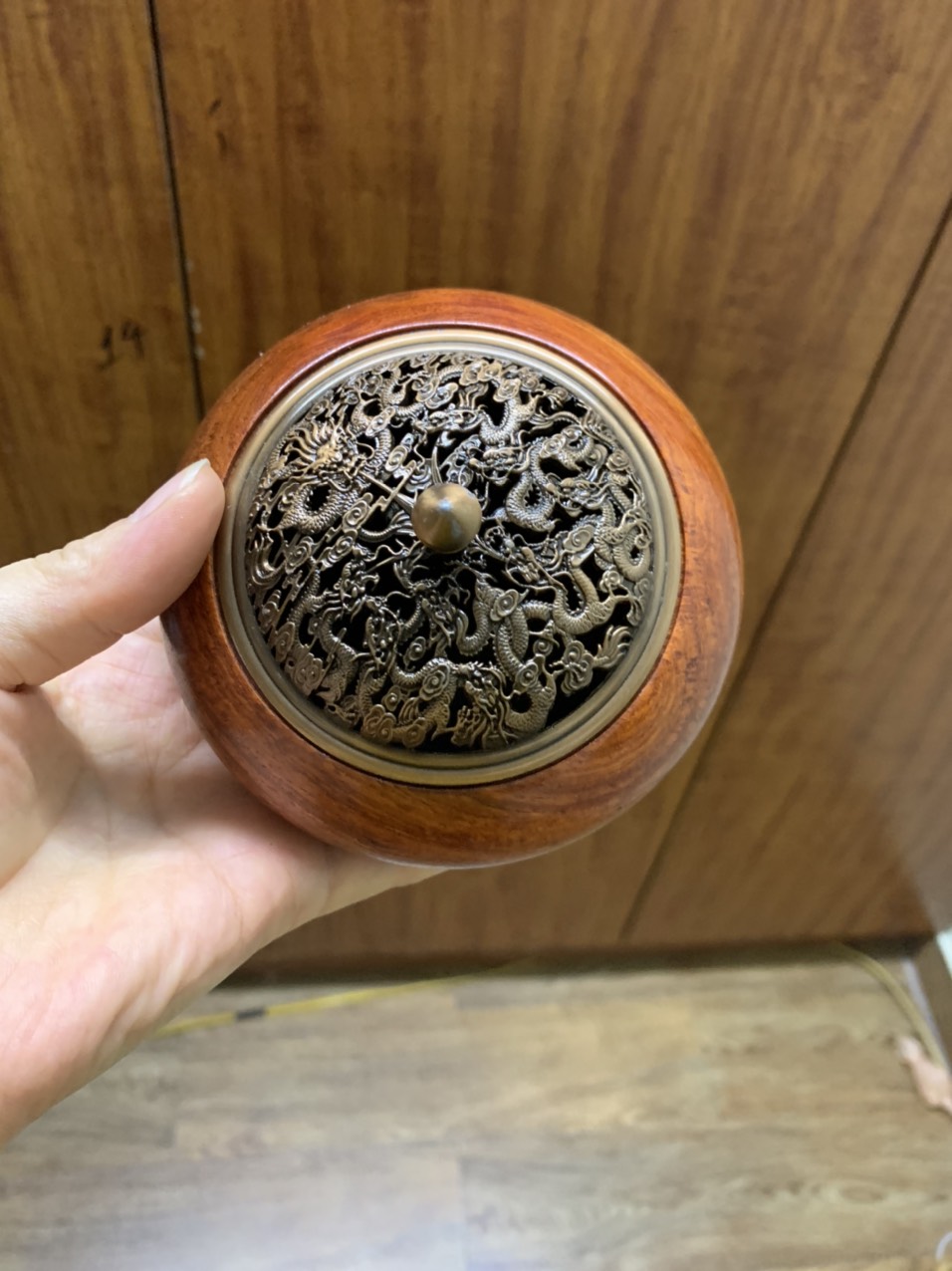 [Gỗ hương nguyên khối] Lư xông trầm gỗ hương