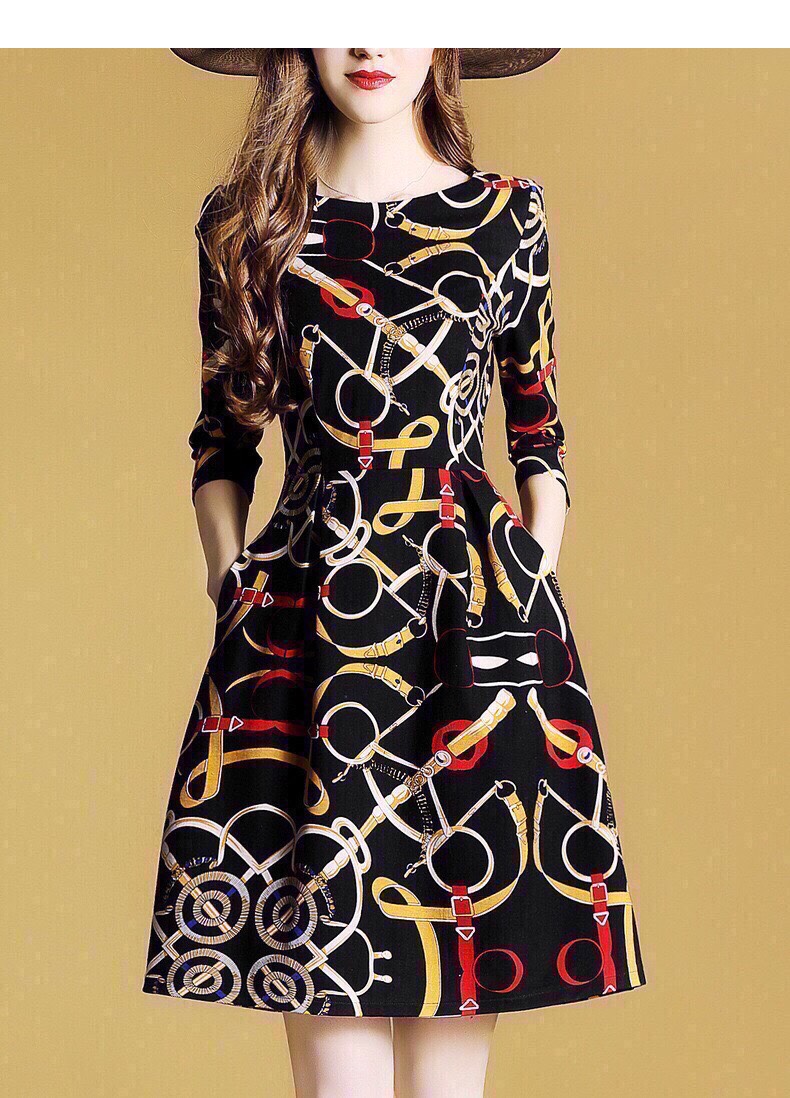 ĐẦM XÒE HỌA TIẾT MÓC XÍCH SANG TRỌNG, ĐẦM XÒE TRUNG NIÊN, ĐẦM XOE XINH XẮN . QC255784