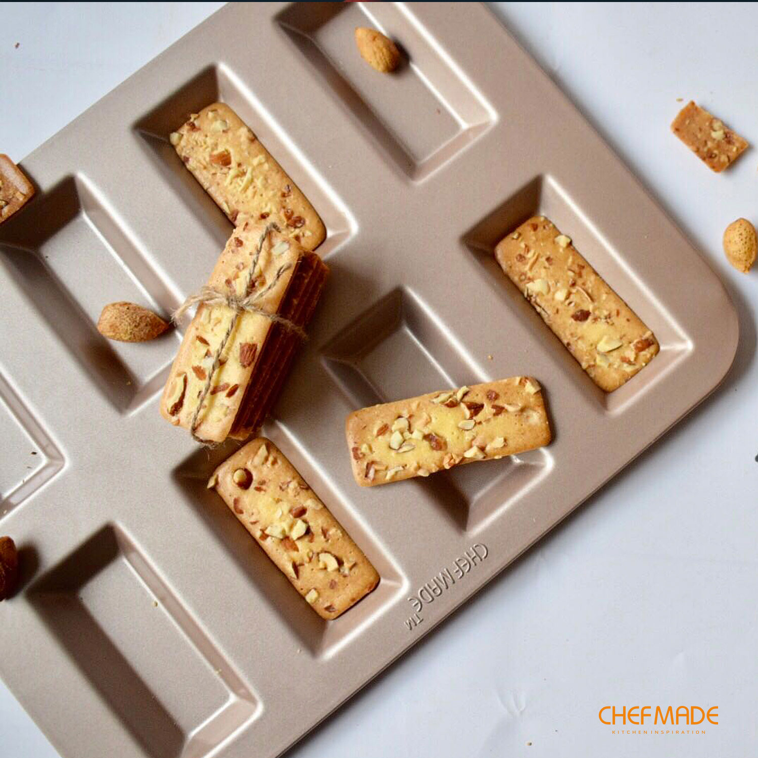 CHEFMADE 8 Cup Financier Mold Non-stick Rectangular Financier Cake Mould Gold Ferdinand Snow Cake Mold Cookies Mold WK9324