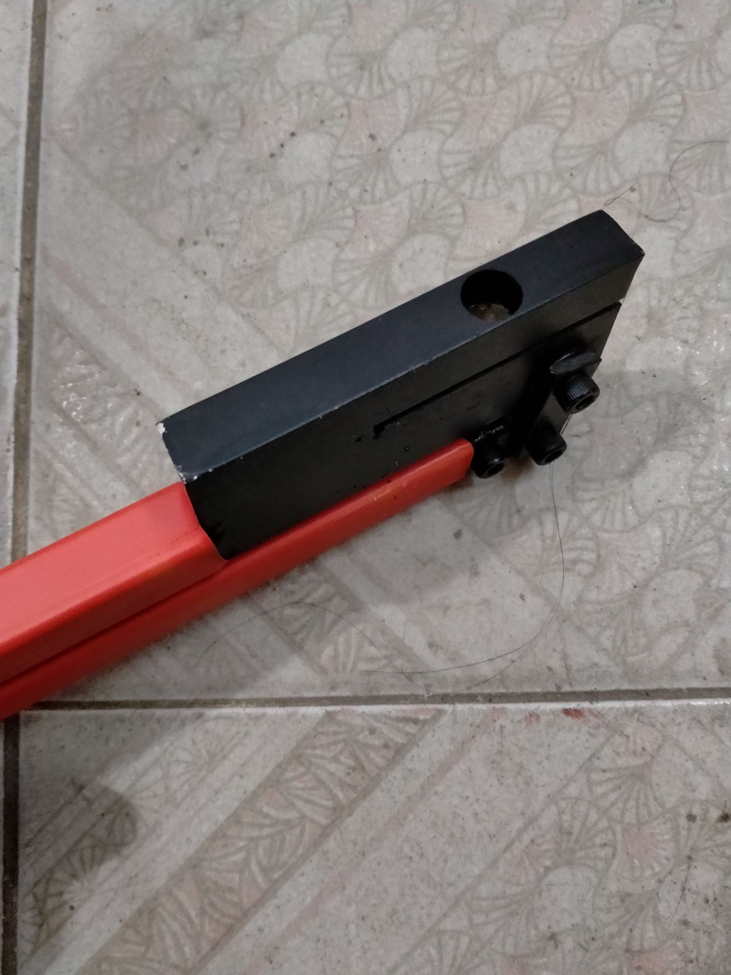 Kìm bấm ke nhôm nội thất Omega