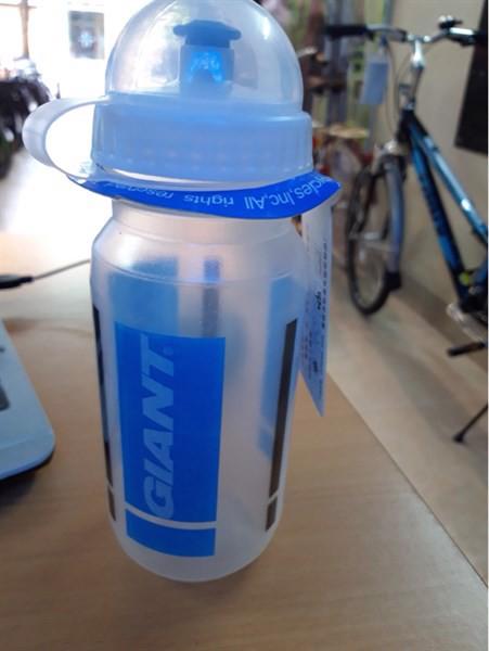 Bình Nước Xe Đạp Nhựa Giant Trong