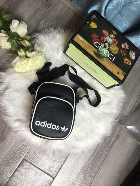 Túi Đeo Chéo Nữ Adidas Thể Thao Cá Tính