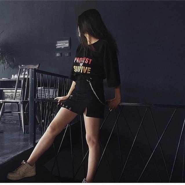 chân váy ullzang xẻ tà phối xích cực hot