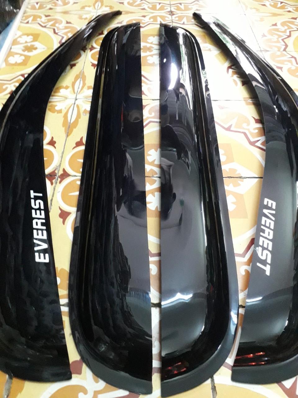 VÈ CHE MƯA ĐEN EVEREST 2006-2015