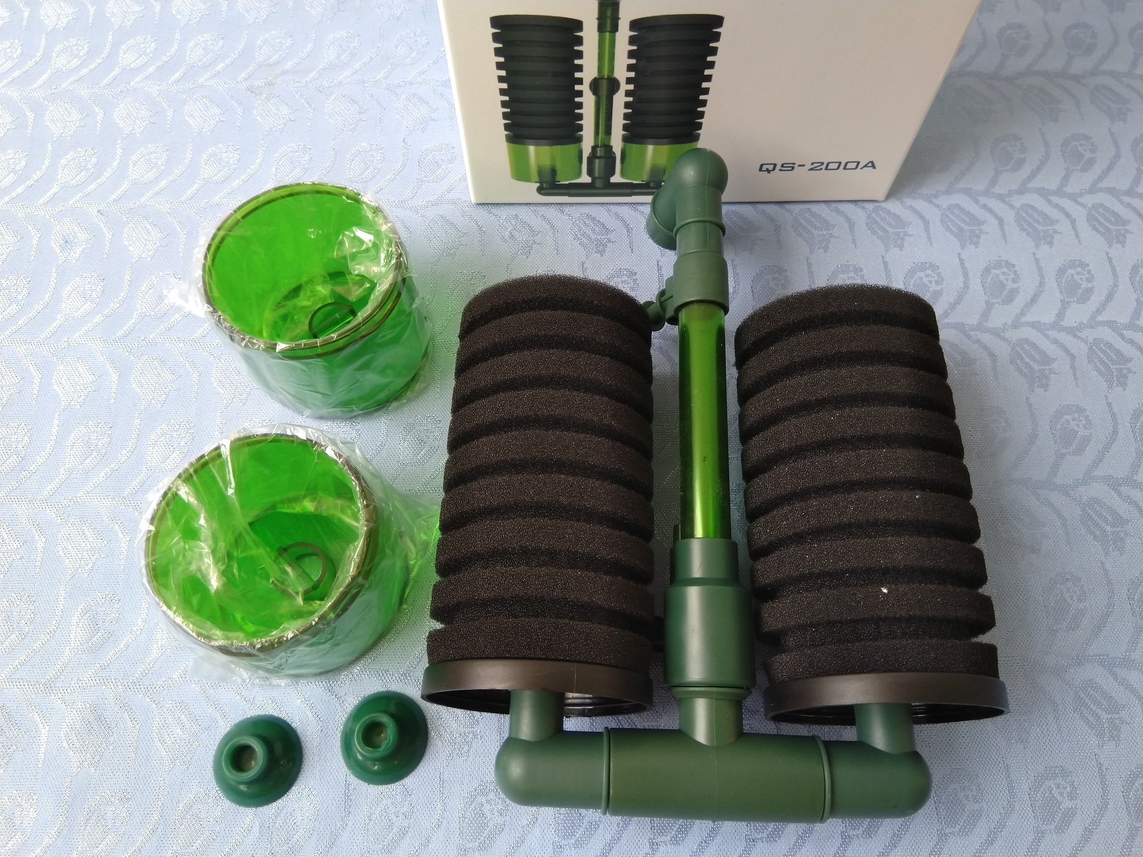 Lọc bio vả sủi khí QANVEE dùng cho bể cá.