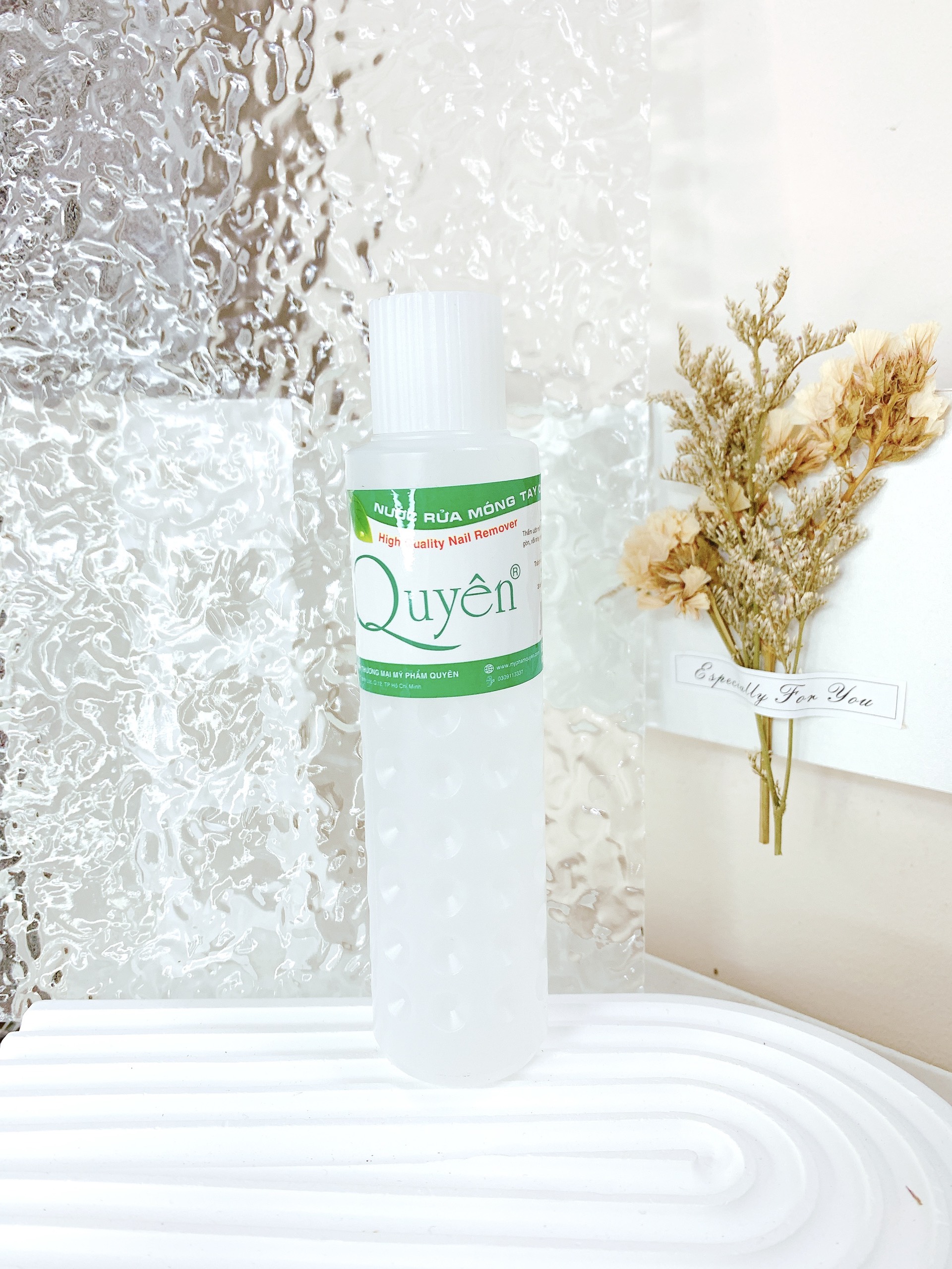 Nước rửa móng tay Quyên 125ml loại A