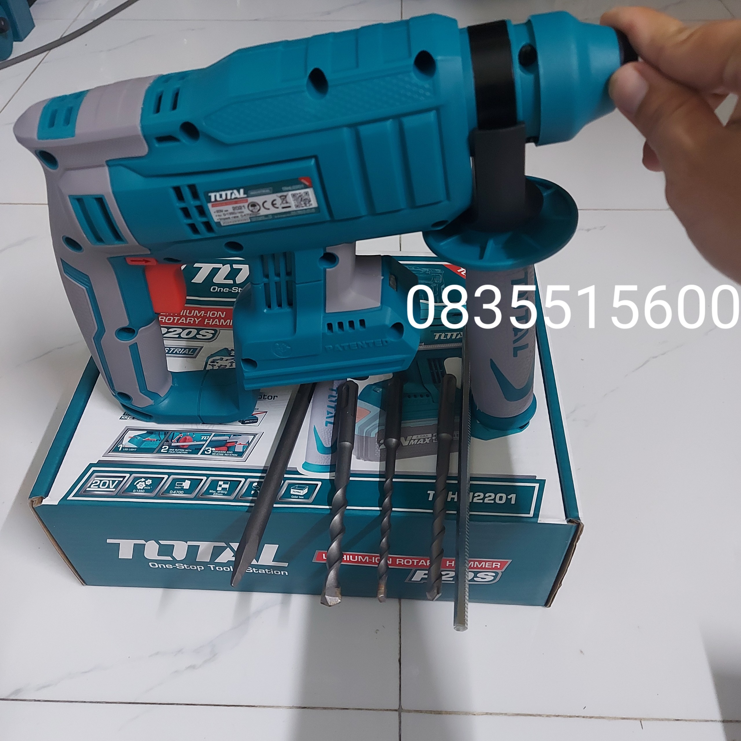 MÁY KHOAN ĐỤC BÊ TÔNG 20V TOTAL TRHLI2201