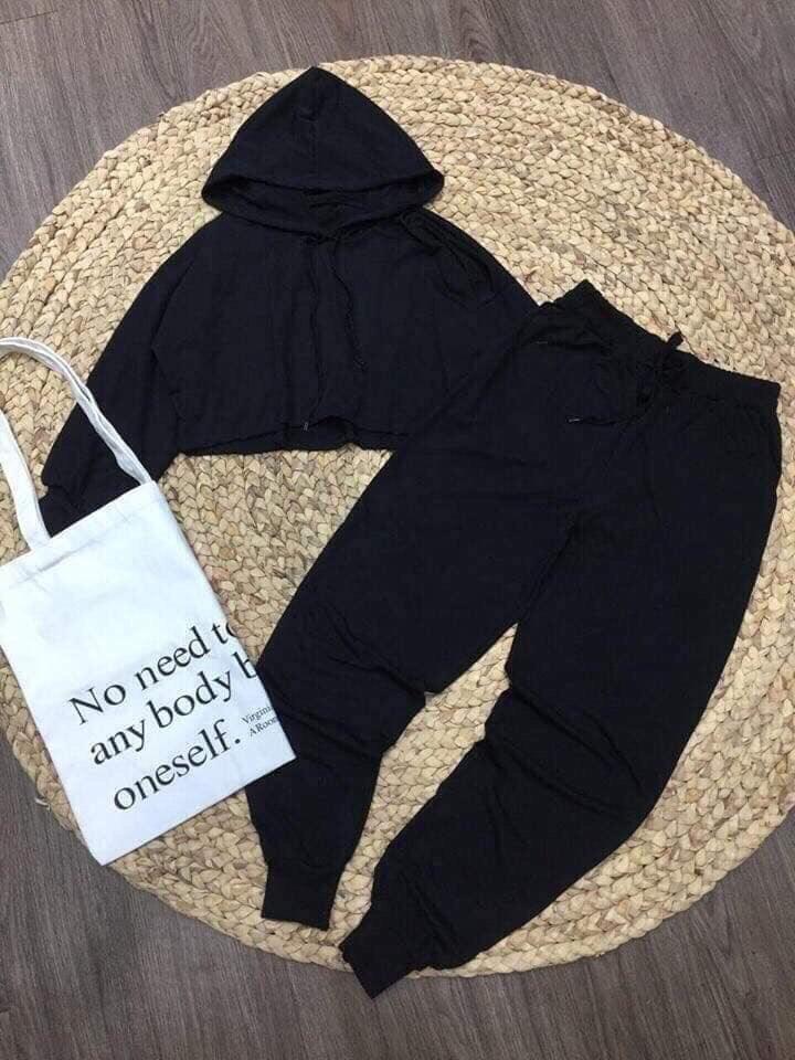 SET BỘ ĐỒ NỮ THỂ THAO CROPTOP  SIÊU HOT