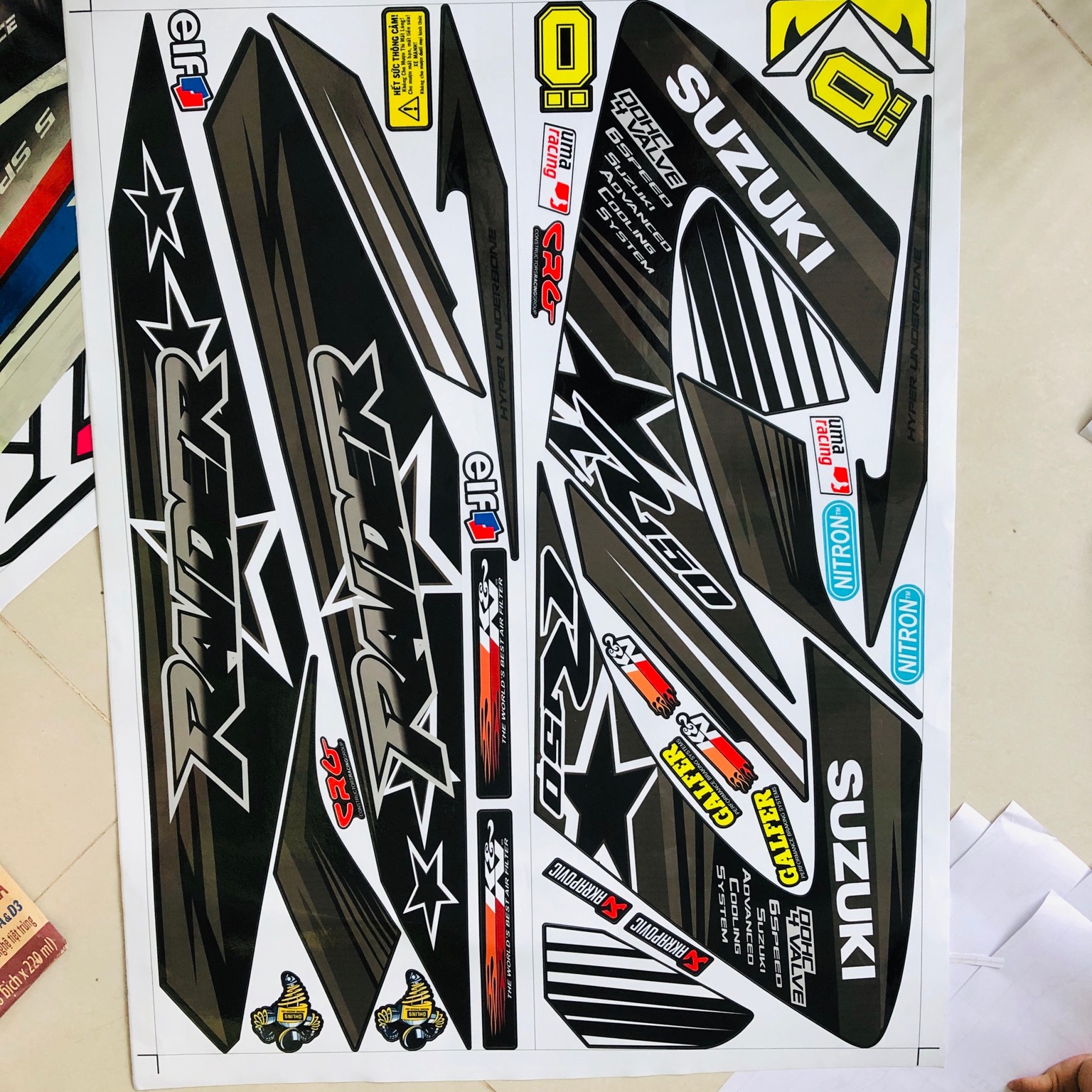 Tem rời Raider Xăng cơ ngôi sao xám đen