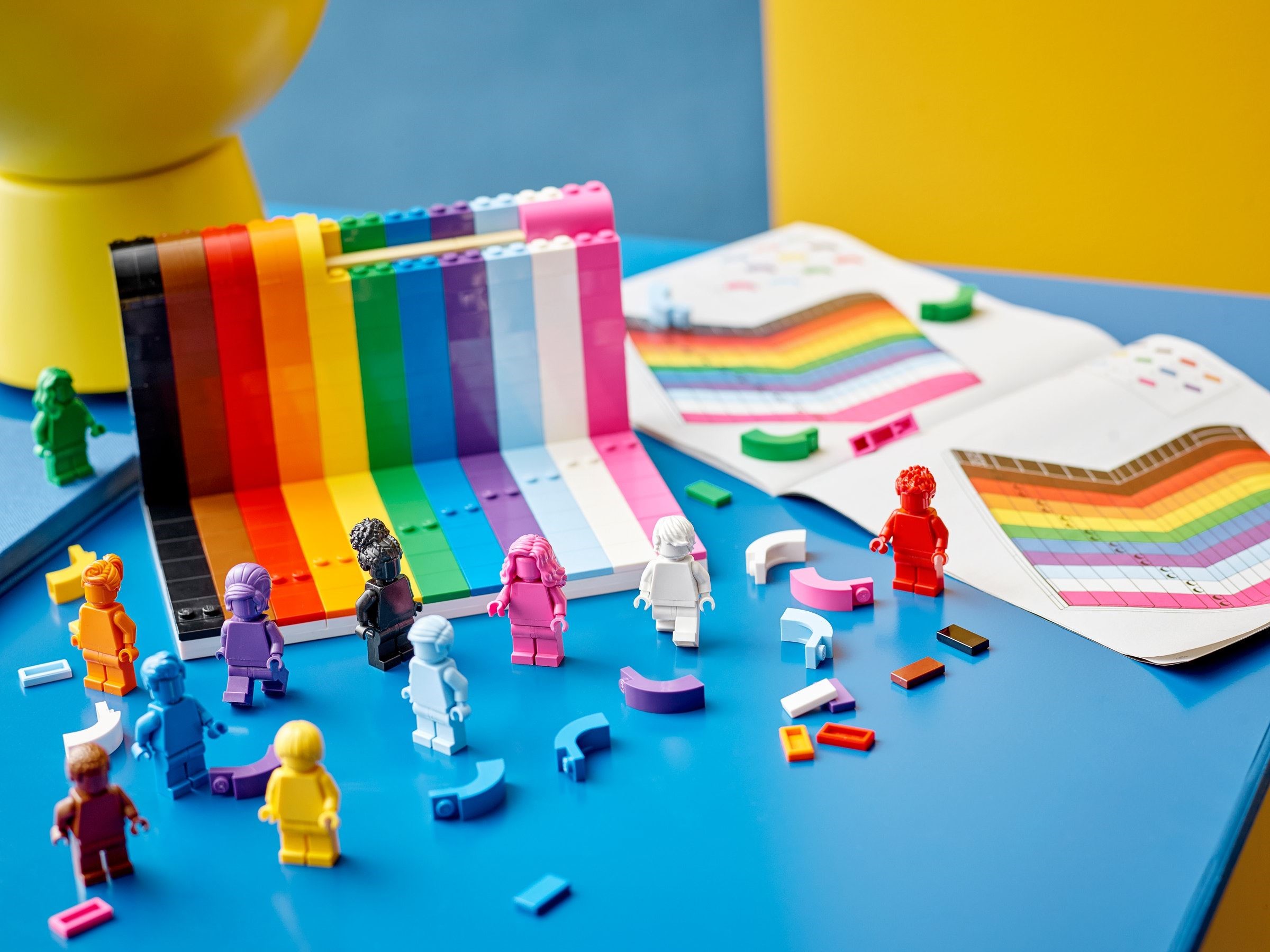LEGO Ideas 40516 Creator: Everyone is Awesome - Exclusive