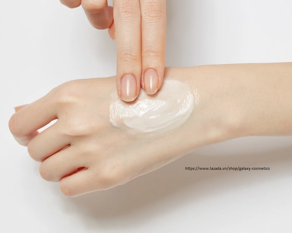 Sữa Rửa Mặt Làm Sáng Da AHC Peony Bright Deep Cleansing Foam 140ml