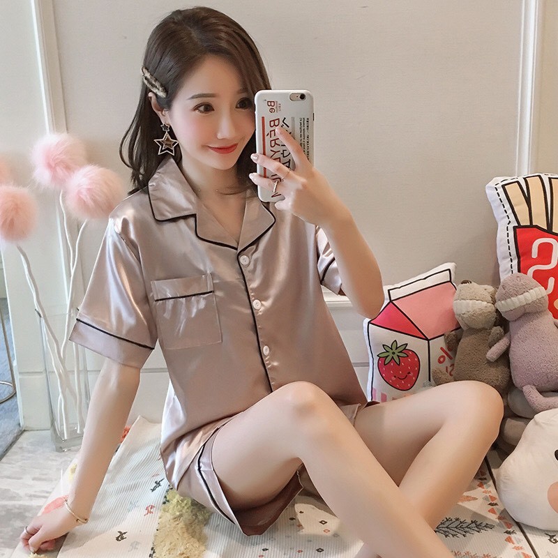 Bộ pijama lụa phi tay ngắn quần đùi