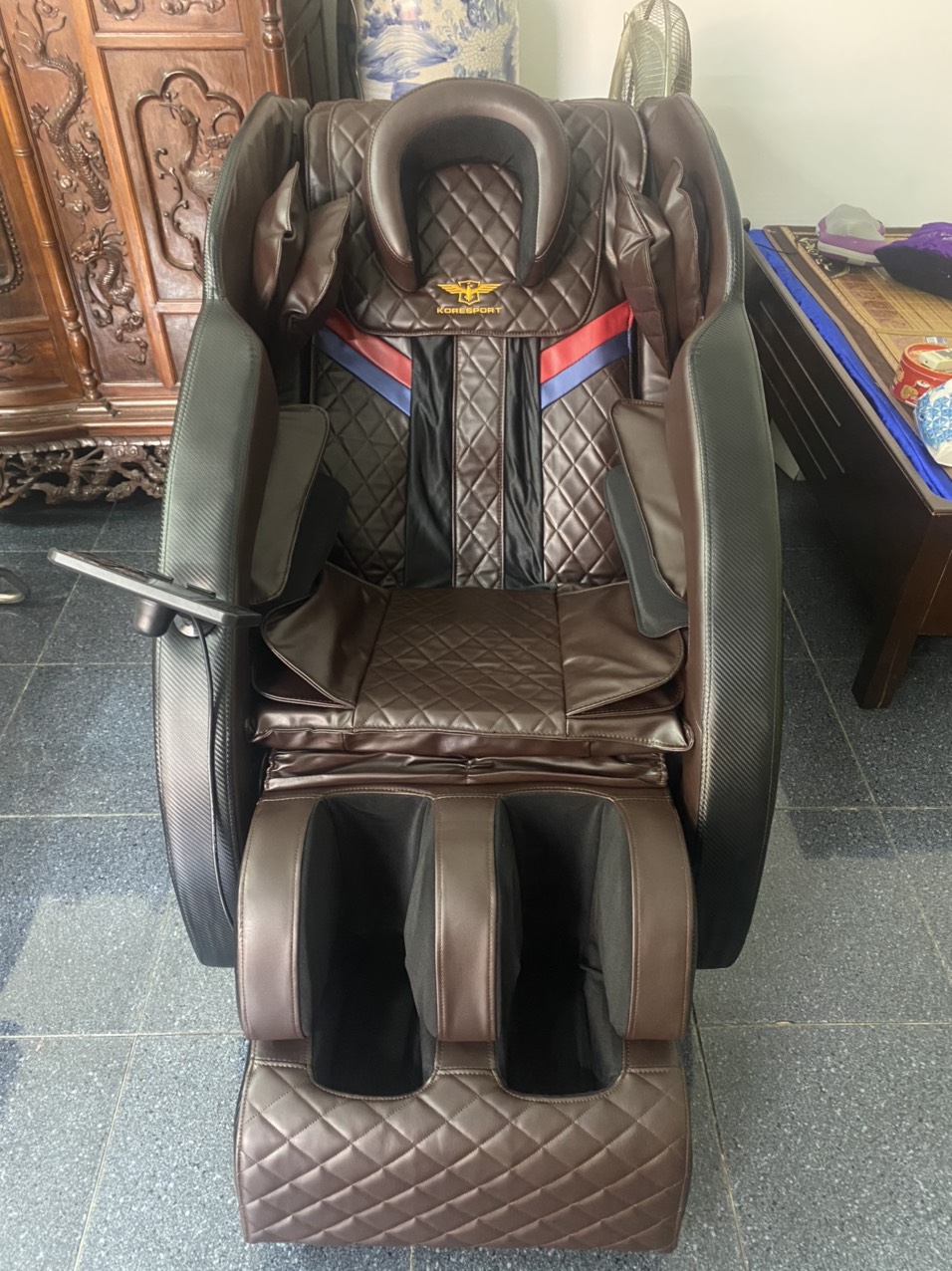 Kore sport full body massage chair 16-level massage chair HiFi player touch screen massage 3 years warranty motor