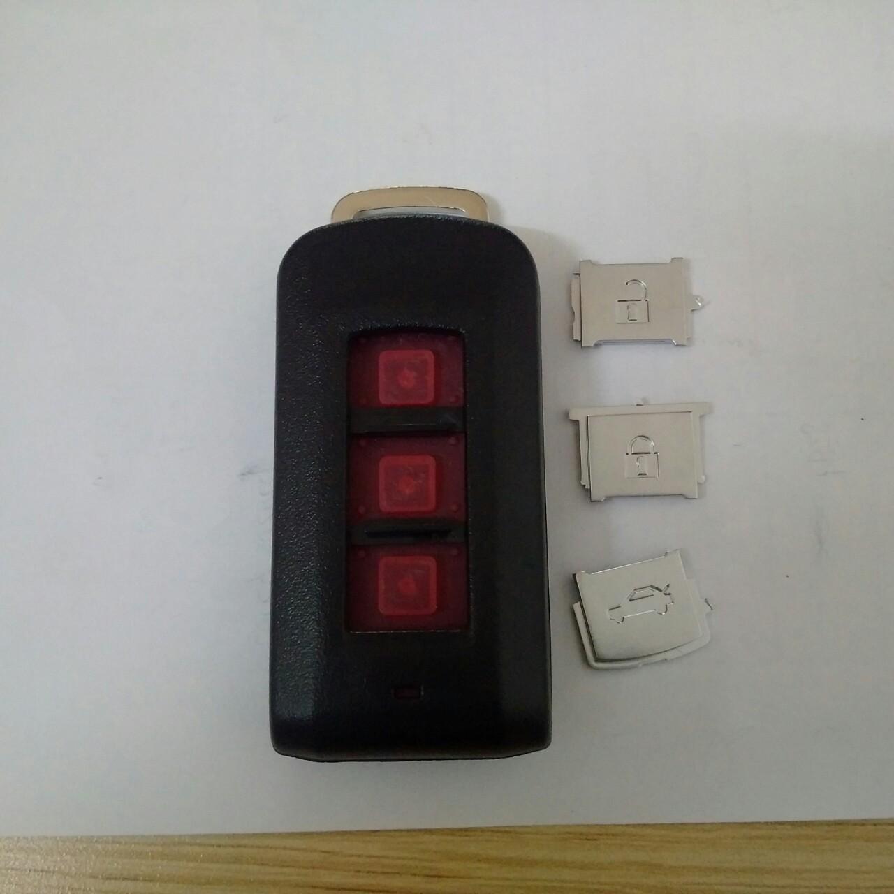 Vỏ chìa Smartkey Mitsubishi Atrager 2017 Smartkey