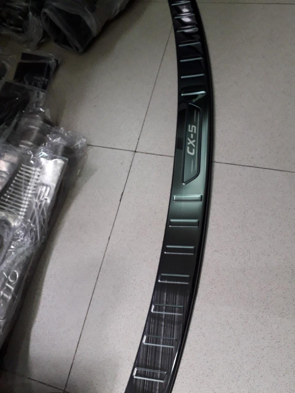 Chống trầy cốp titan mazda cx5 2017-2019
