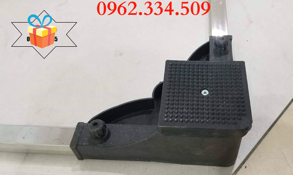CHÂN MÁY GIẶT BÊ TÔNG HÀNG CAO CẤP