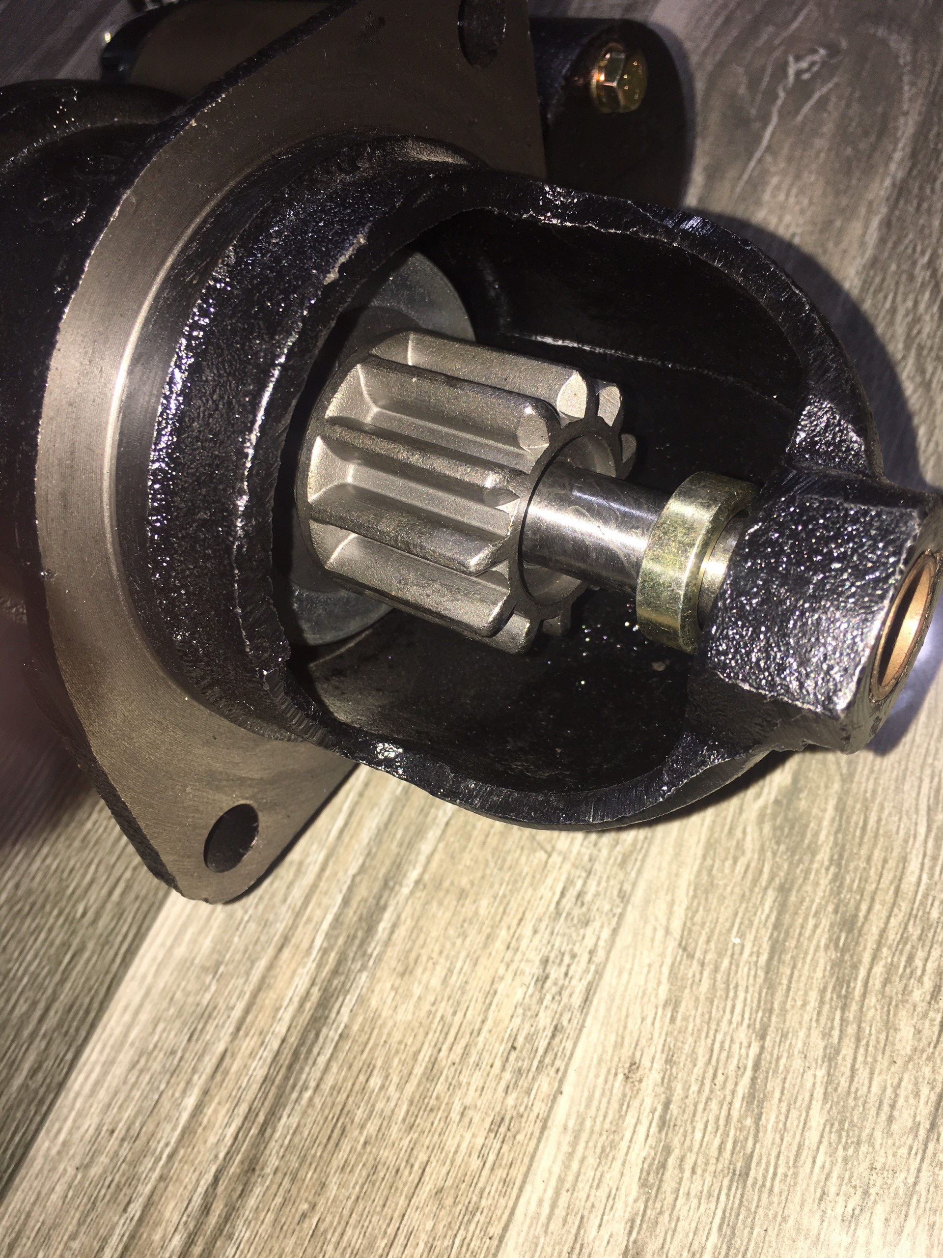 Phụ kiện ô tô: Đề 254 3 tai 11R 24V lai cong sờ-tát-tơ đỏ mận