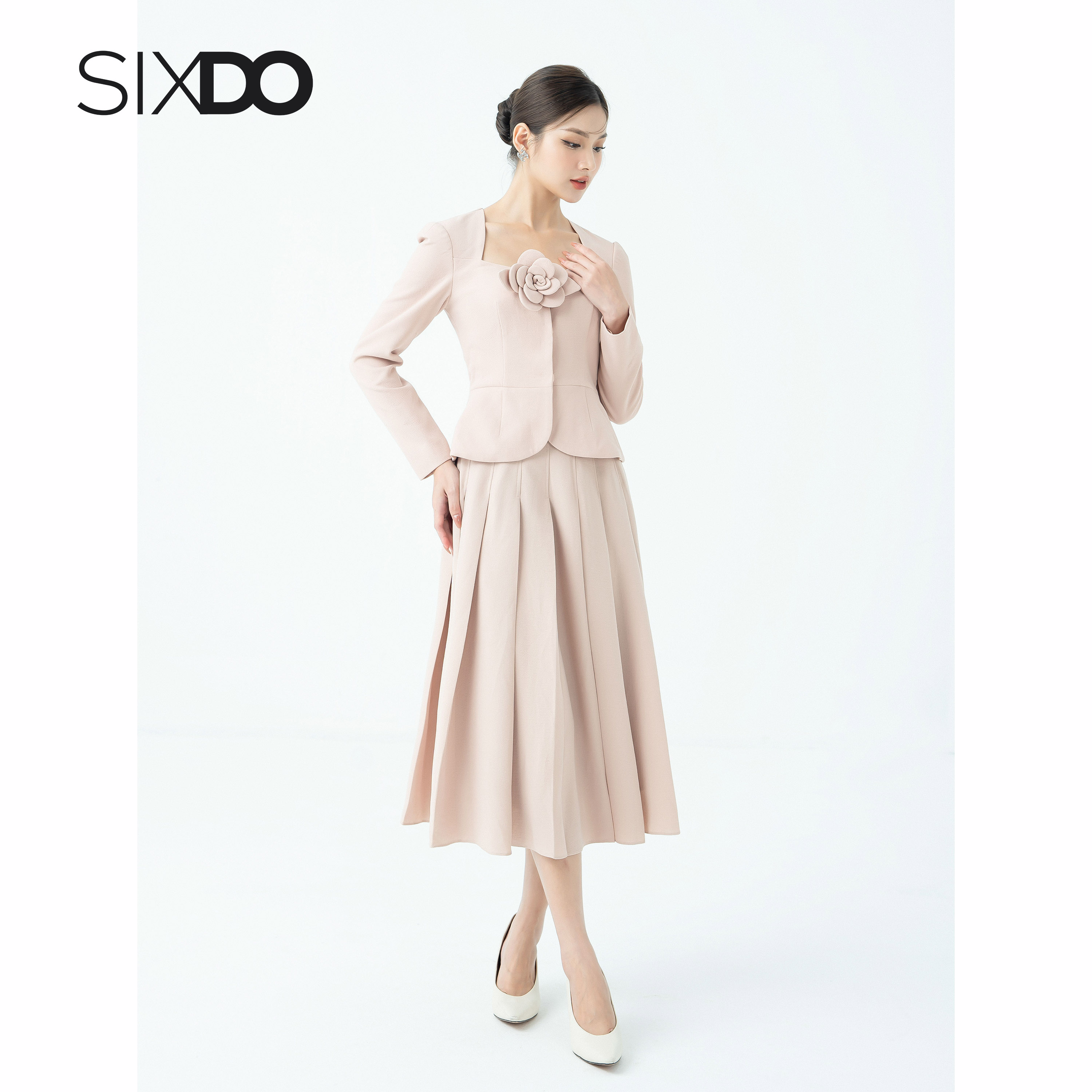 Áo Vest nữ be dài tay thời trang SIXDO (Beige Long Sleeves Woven Vest)