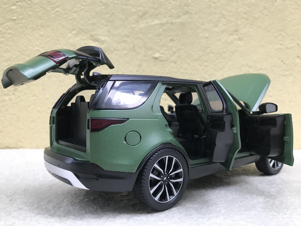 Mô hình xe LAND ROVER Discovery DYNAMIC 1:24