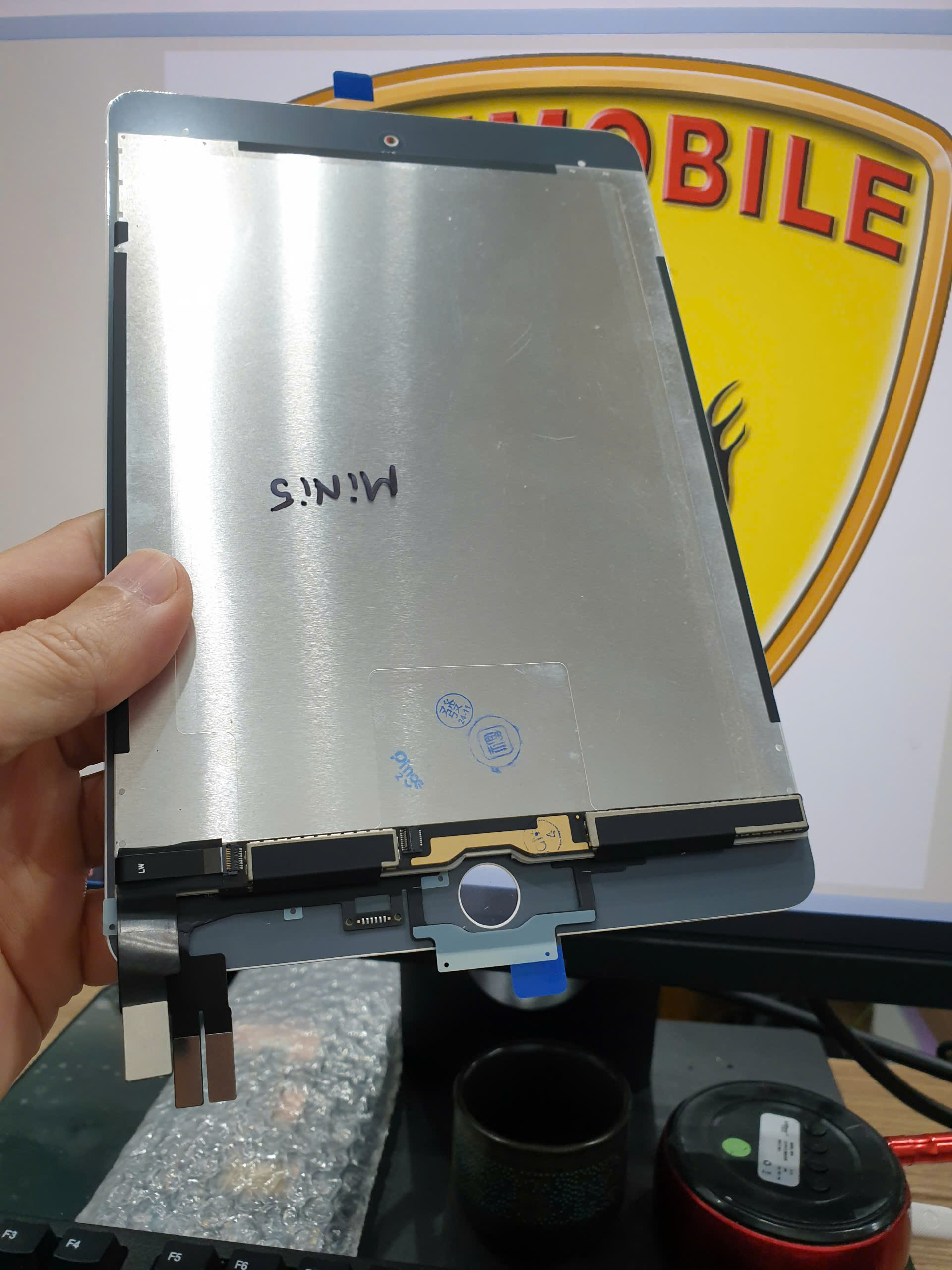Compatible Screen for Tabet Mini 5 (Glue Included)