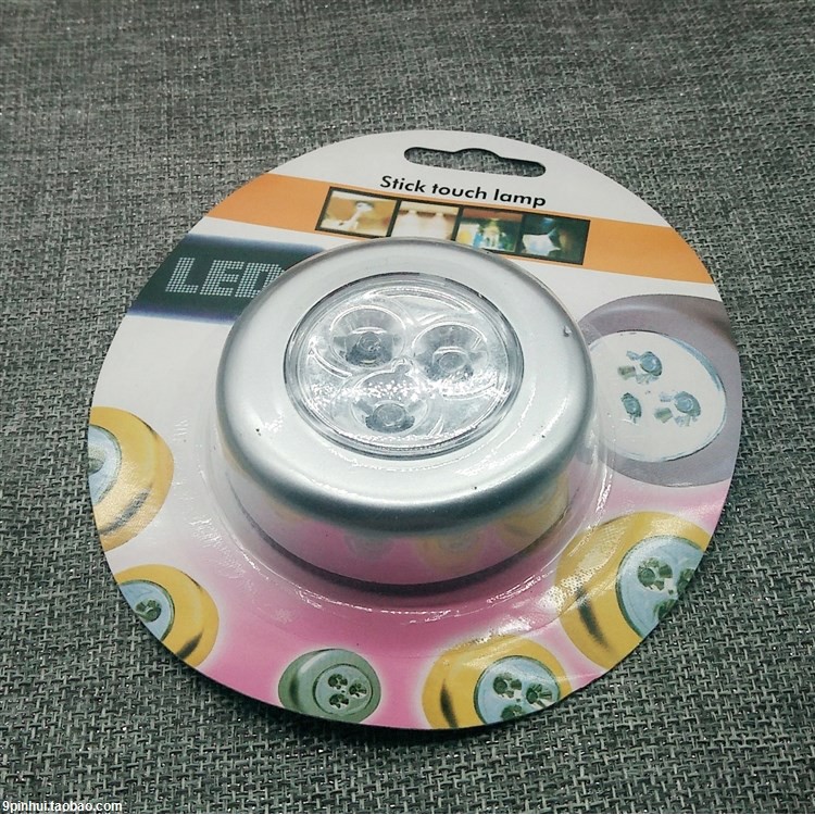 Đèn Led 4 bóng dán tường, dán tủ, dán cốp xe,...