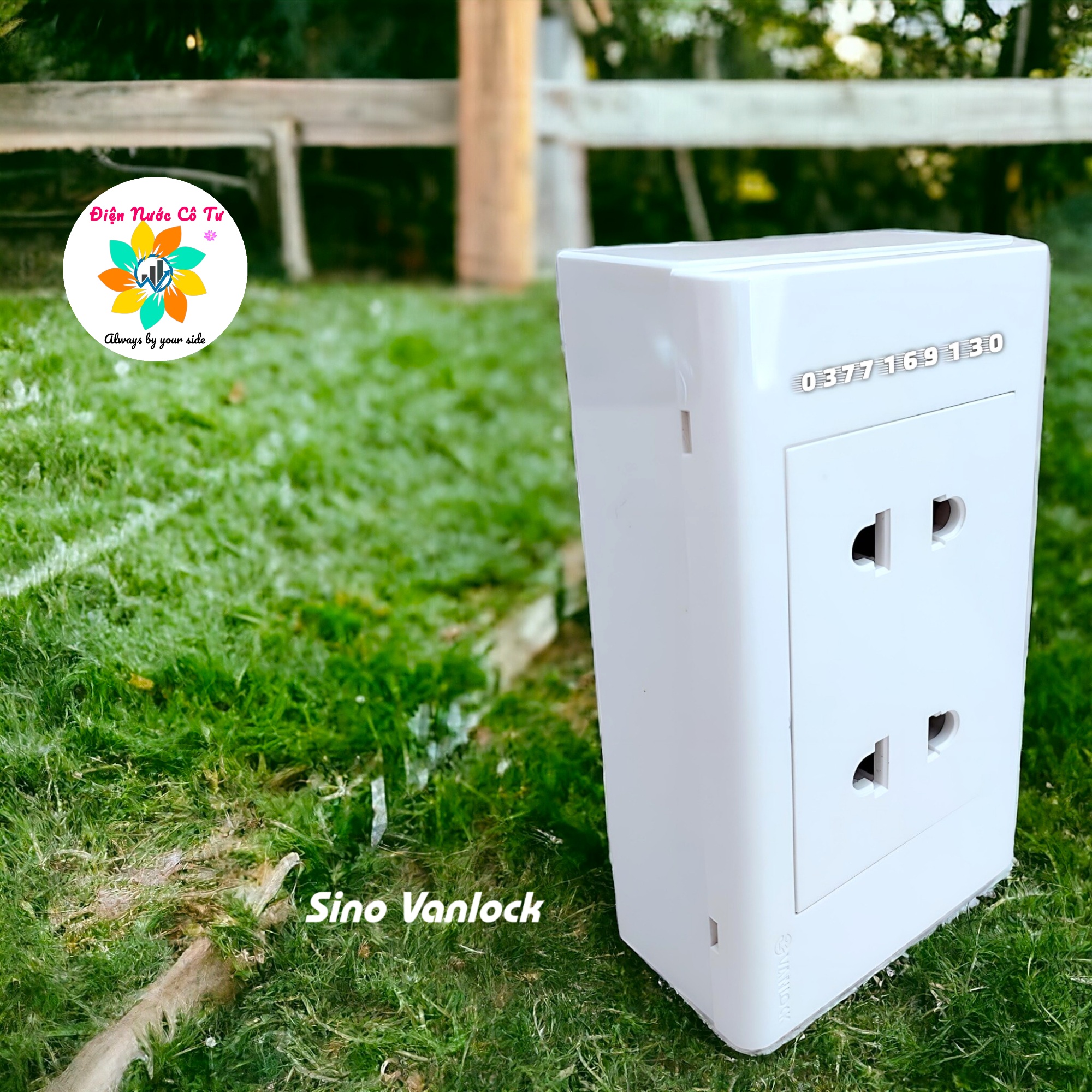 Ổ cắm điện 2 lỗ đôi 2 chấu 16A Sino Vanlock