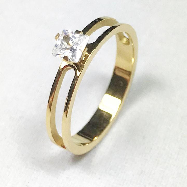 Nhẫn Đính Đá Trắng Titan Không Đen TT 1308
