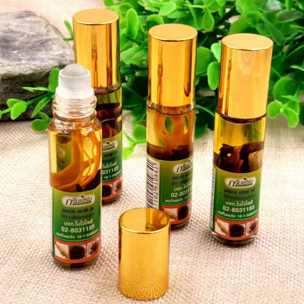 [ COMBO 4 TẶNG CHAI DẦU XANH 2 NẮP 24ML ] Dầu Nhân Sâm Ginseng Green Herb Oil Thái Lan - 8ml , dầu gió nhân sâm , dầu gió xoa bóp , dầu gió Thái lan 8 ml
