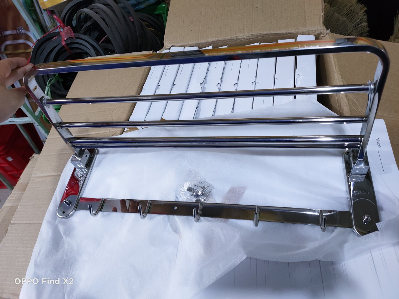 Máng khăn đa năng inox sus 304 - gập lên xuống