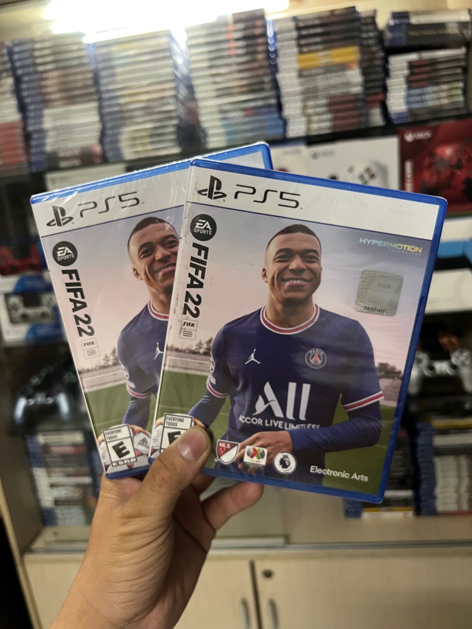 Đĩa chơi game PS5: FIFA 22