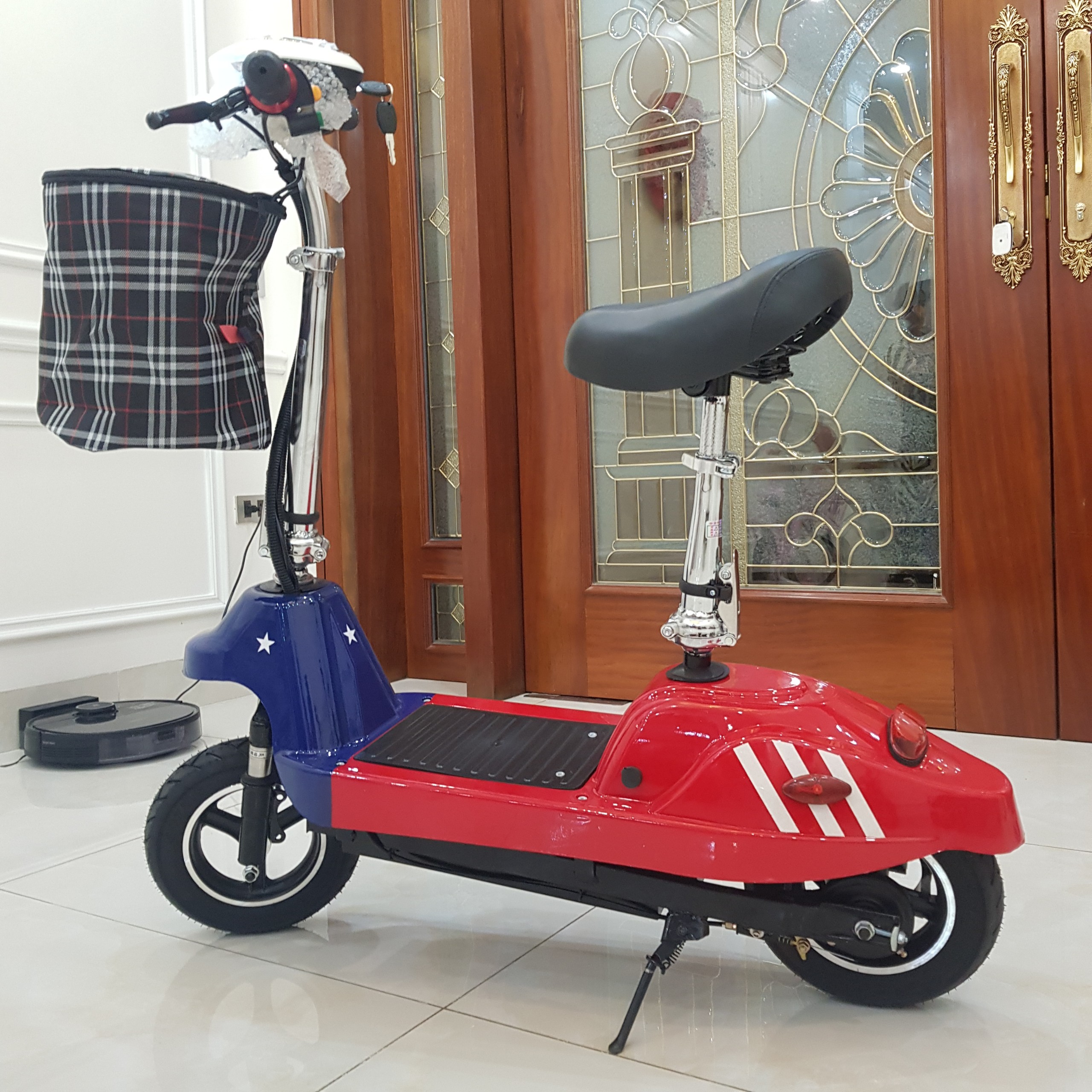 Xe Điện Gấp Gọn Mini E-SCOOTER bánh 10inch (Có Giảm Sóc Trước/ Tặng Giỏ/ Ác Quy 24V-12A)