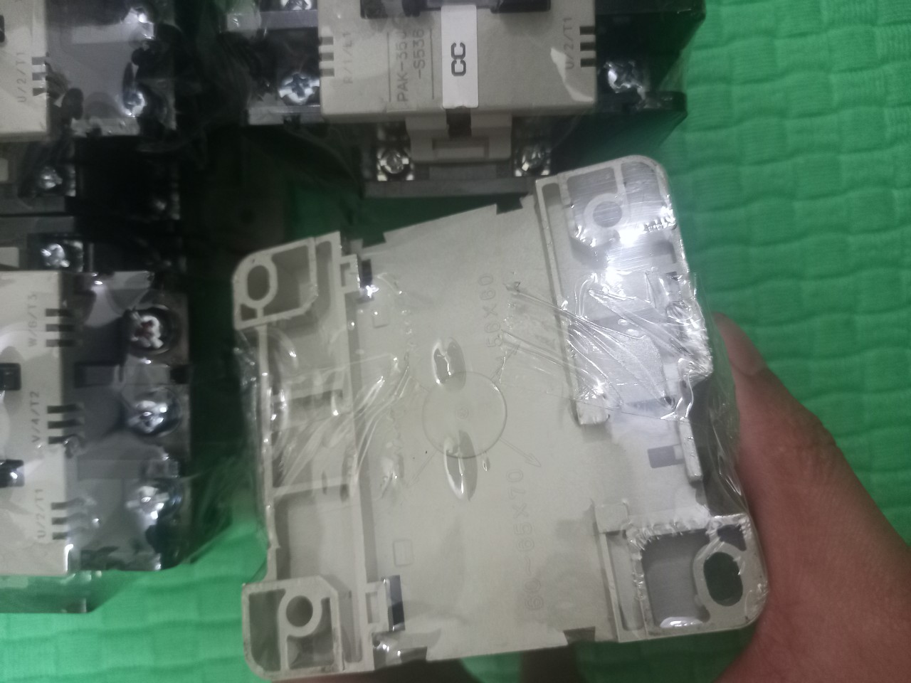 CONTACTOR NHẬT BẢN 35A KHỞI