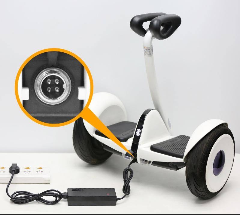 sạc 63V 1.1A xe Ninebot chân 4 lỗ