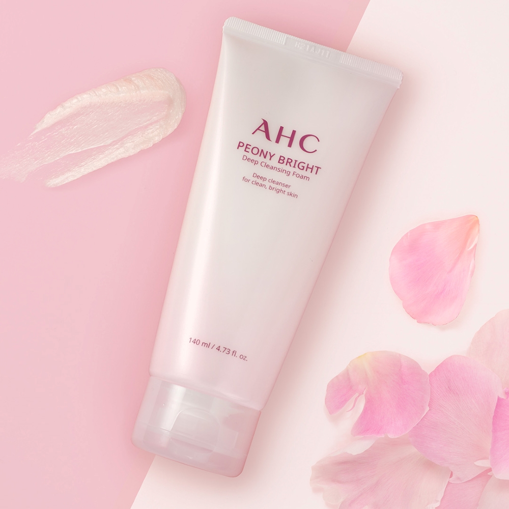 Sữa Rửa Mặt Làm Sáng Da AHC Peony Bright Deep Cleansing Foam 140Ml