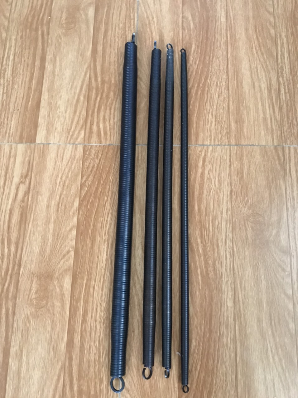 LÒ XO BẺ ỐNG ĐIỆN PHI 16,20,25,32