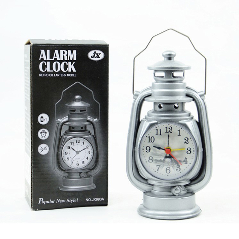 Thời trang 1 chiếc đồng hồ báo thức đèn dầu hỏa cổ điển Đồng hồ báo thức cổ điển đồng hồ để bàn cho gia đình