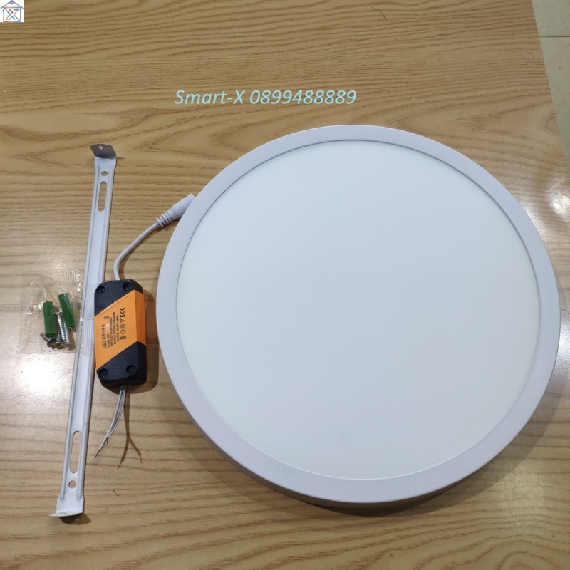 Đèn Led Ốp Trần nổi 24w Tròn hoặc Vuông. Công dụng : Ốp nổi trần chiếu sáng,trang trí. LED tiết kiệm điện,k gây nóng. Kích thước : 280mm