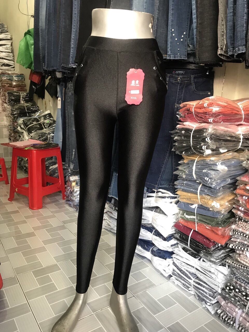 [HCM]Quần bóng 113.111 hàng quản châu