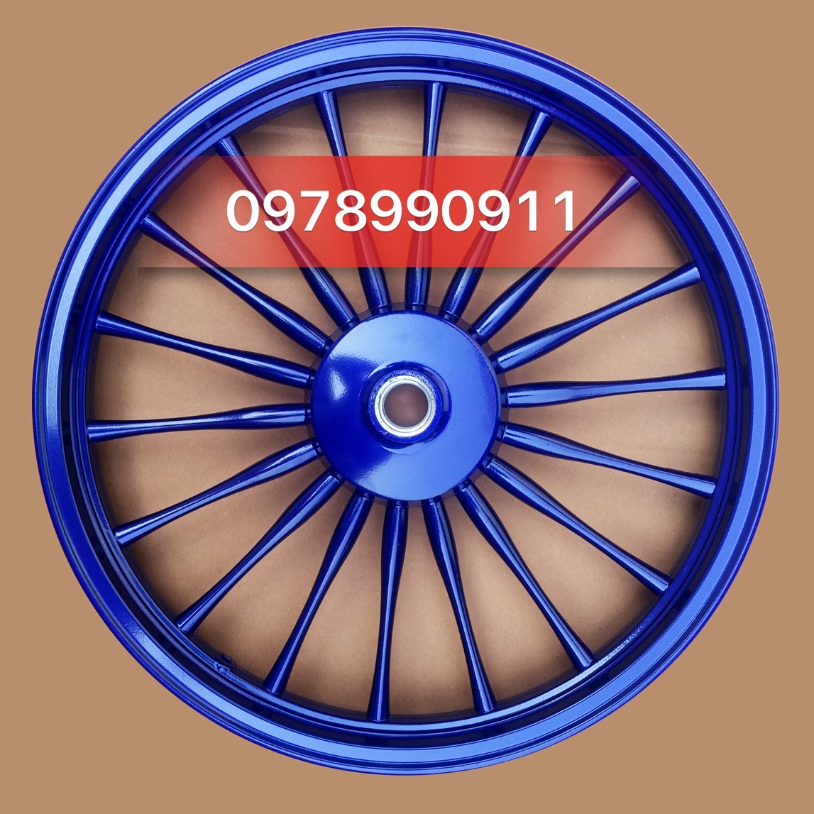 Vành đúc xe máy 18 nan tròn trắng sứ phanh cơ