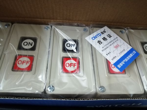 Công tắc hộp nút nhấn on off 3a-250 vac cpb-2 cntd