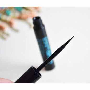KẺ VIỀN MẮT CATRICE LIQUID LINER WATERPROOF - 2526