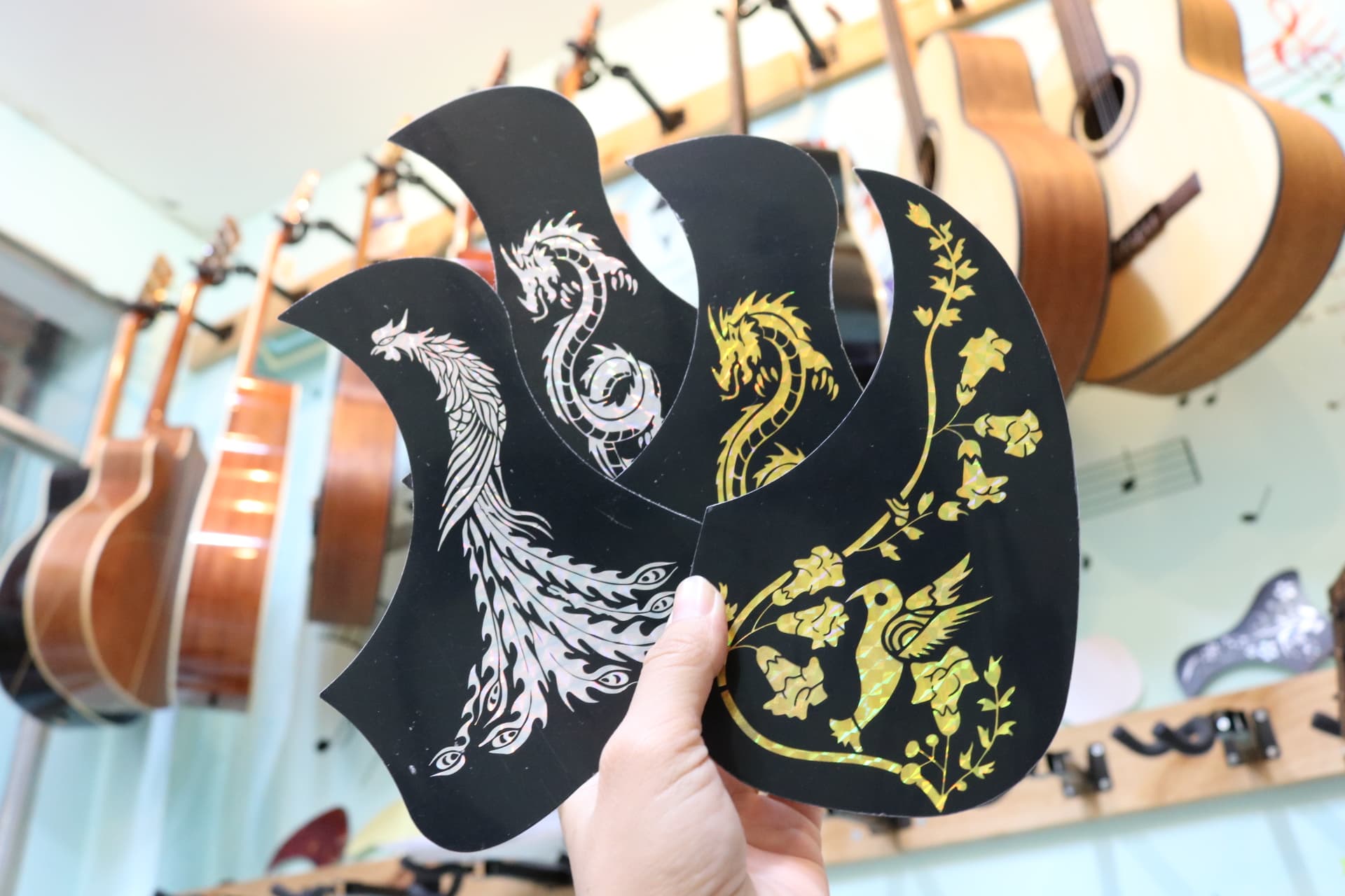 Miếng dán chống xước cho đàn guitar I hoa văn đủ loại
