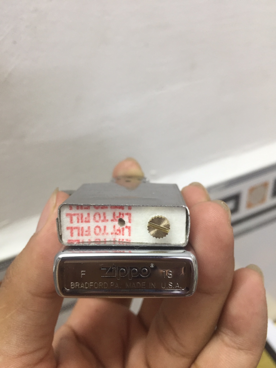 [HCM]Zippo Khắc Laze Logo Bộ Công - An Bạc