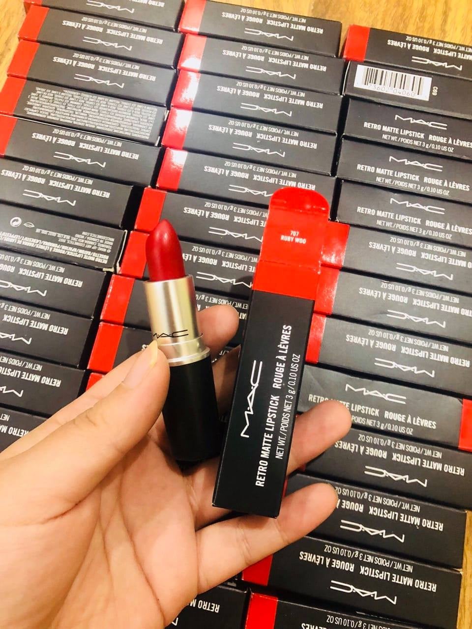 Son thỏi lì MAC - #Ruby_Woo Matte Lipstick