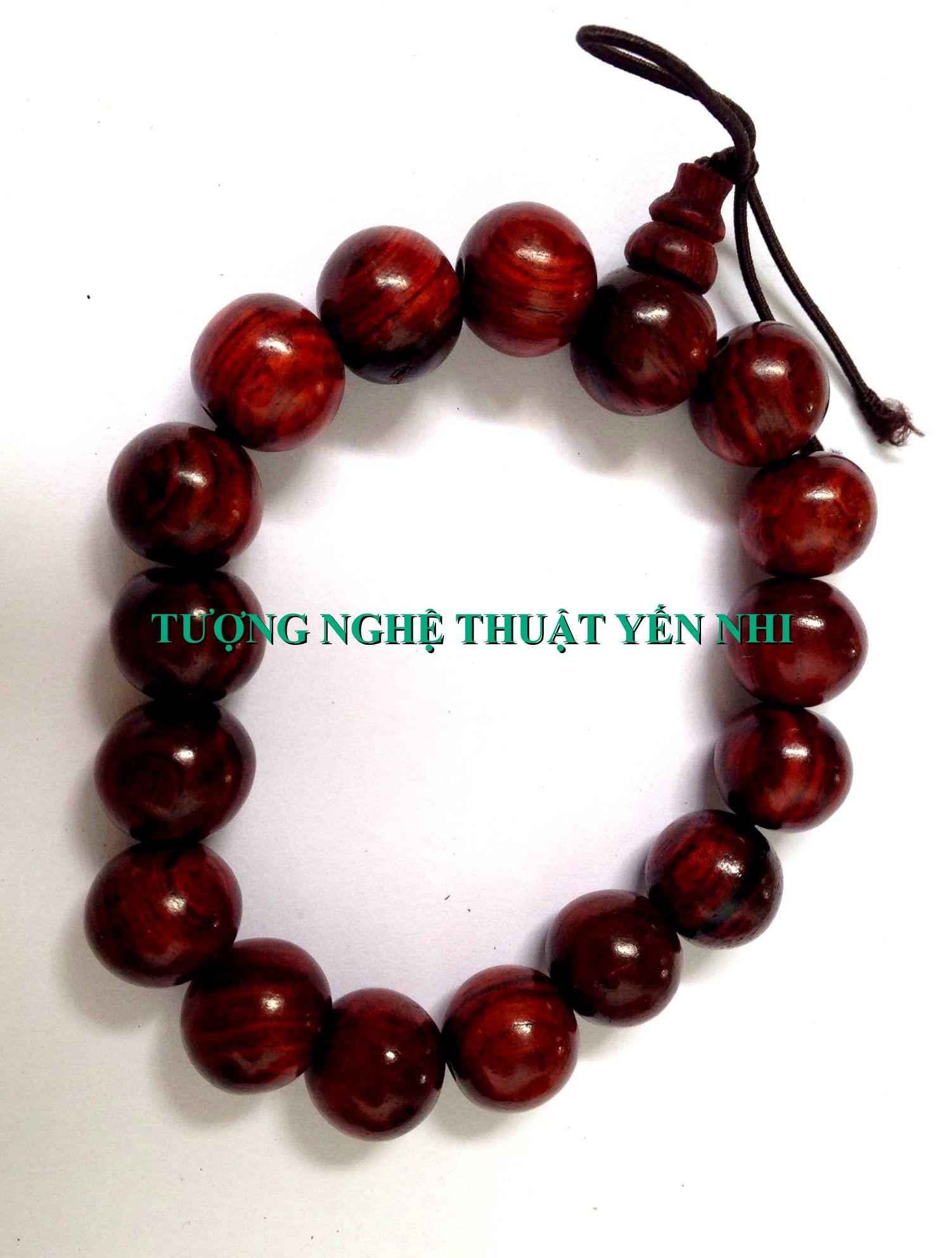 Vòng tay gỗ trắc đỏ cao cấp 12mm