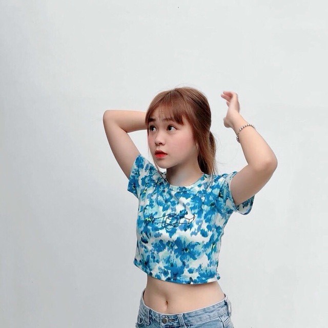 [HCM]Áo croptop loang màu
