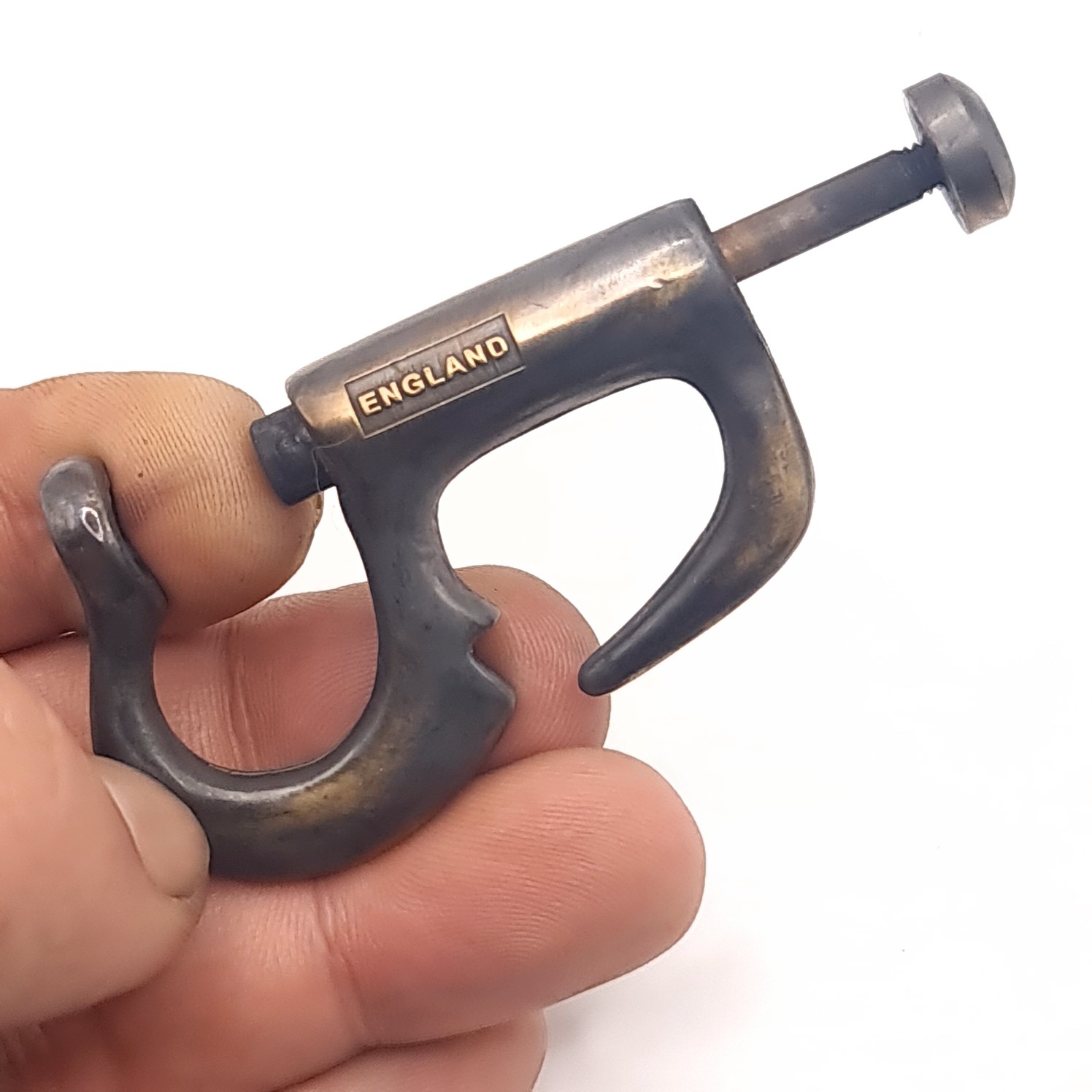Móc khóa đồng Anh size lớn