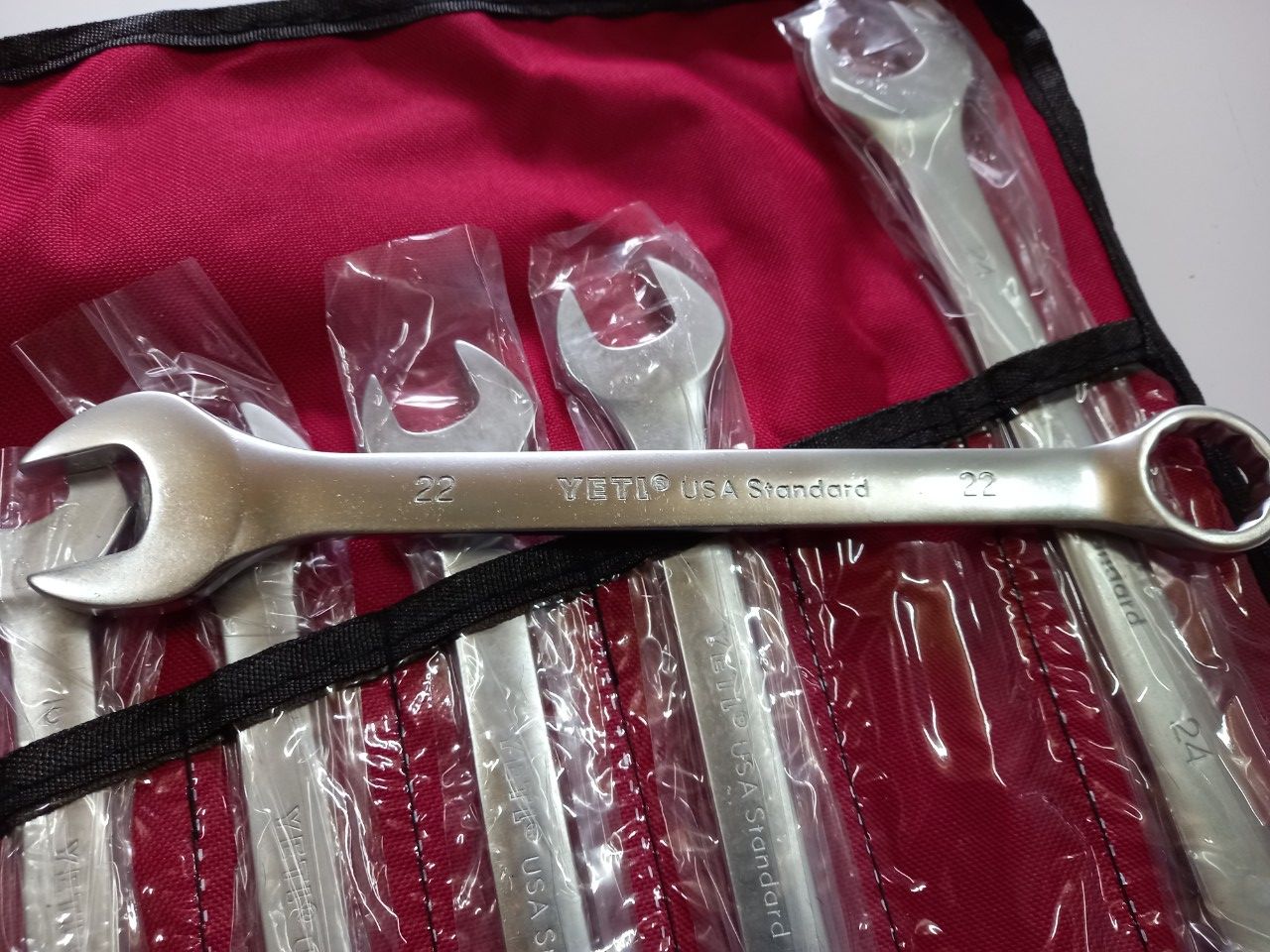 Bộ cờ Lê (cle ) 8-24 YETI ( USA STANDARD )14 chi tiết