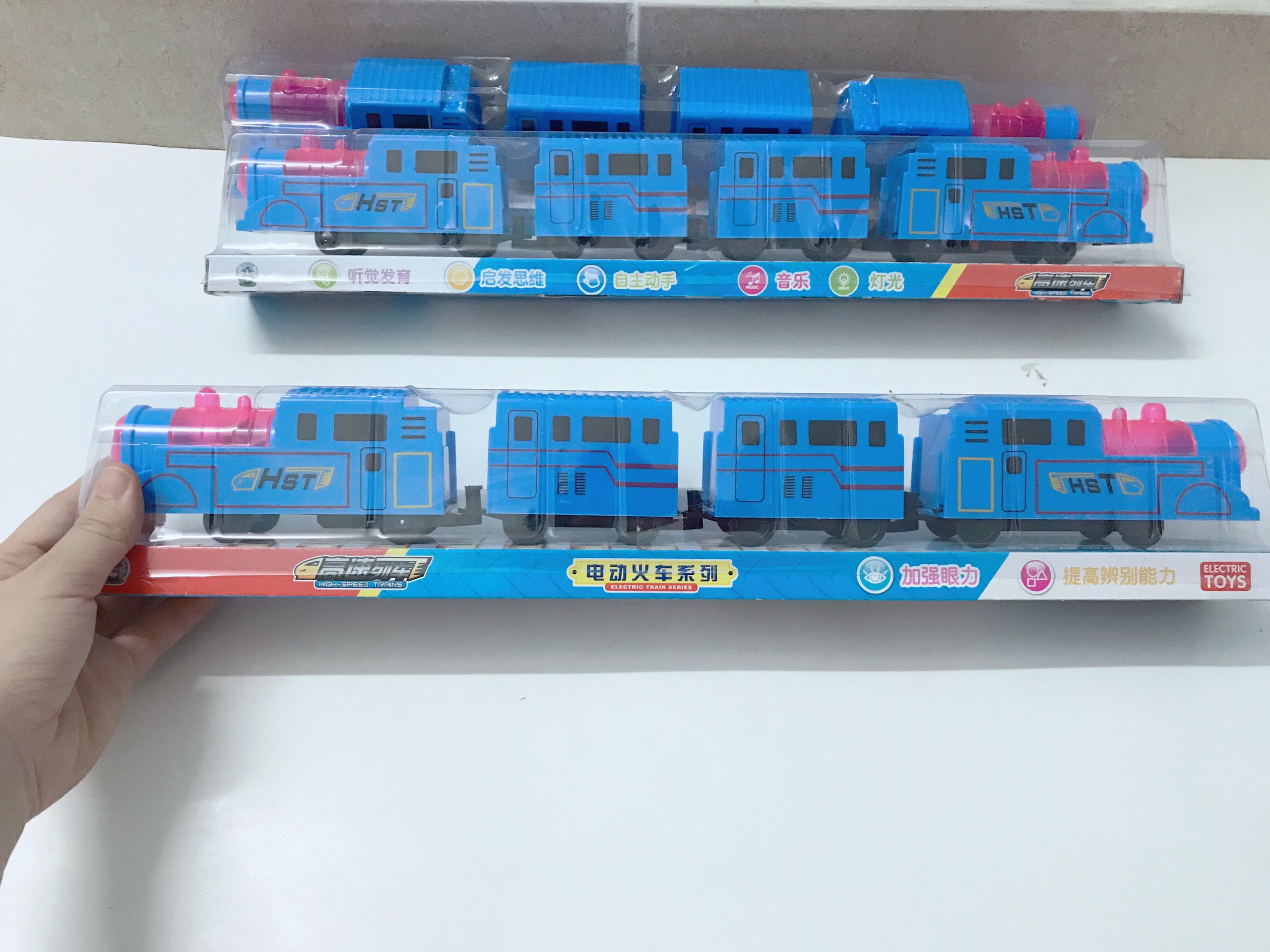 🚙ĐOÀN TÀU XE LỬA DÙNG PIN, CÓ NHẠC ĐÈN 🚙