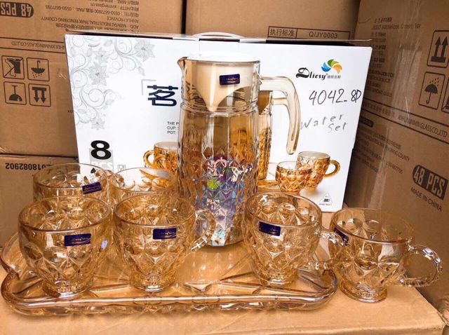 Bộ bình 6 cốc kèm khay nhũ vàng thủy tinh
